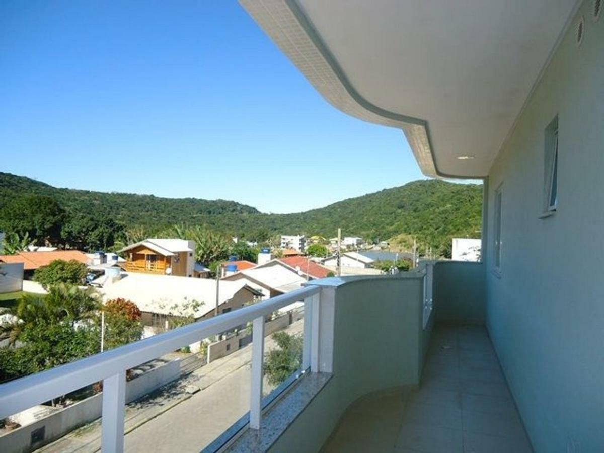 Res. Antonio Pinheiro. Apartamento com 2 dormitórios. Bombinhas Exterior foto