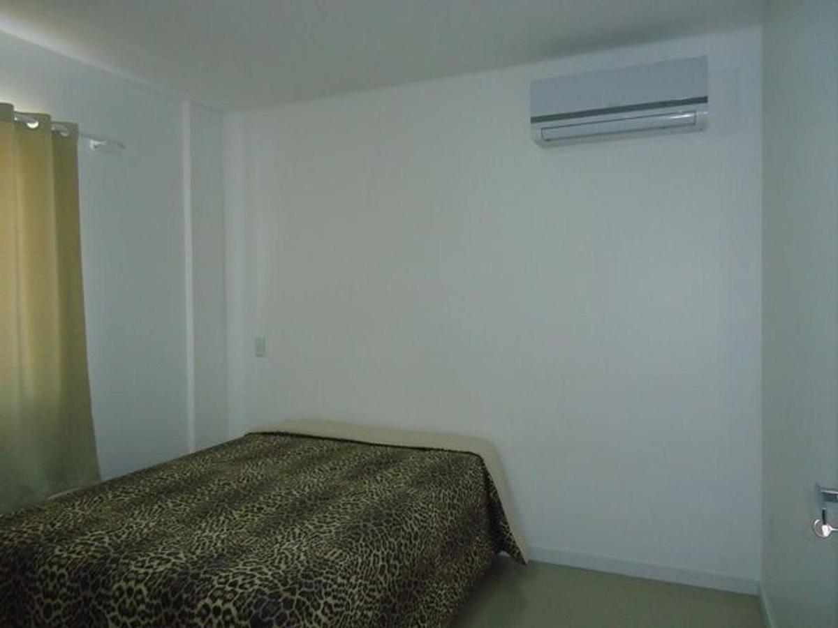 Res. Antonio Pinheiro. Apartamento com 2 dormitórios. Bombinhas Exterior foto